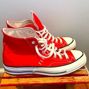 Unique Chuck Taylor All-Stars. thick stitch between color panels.